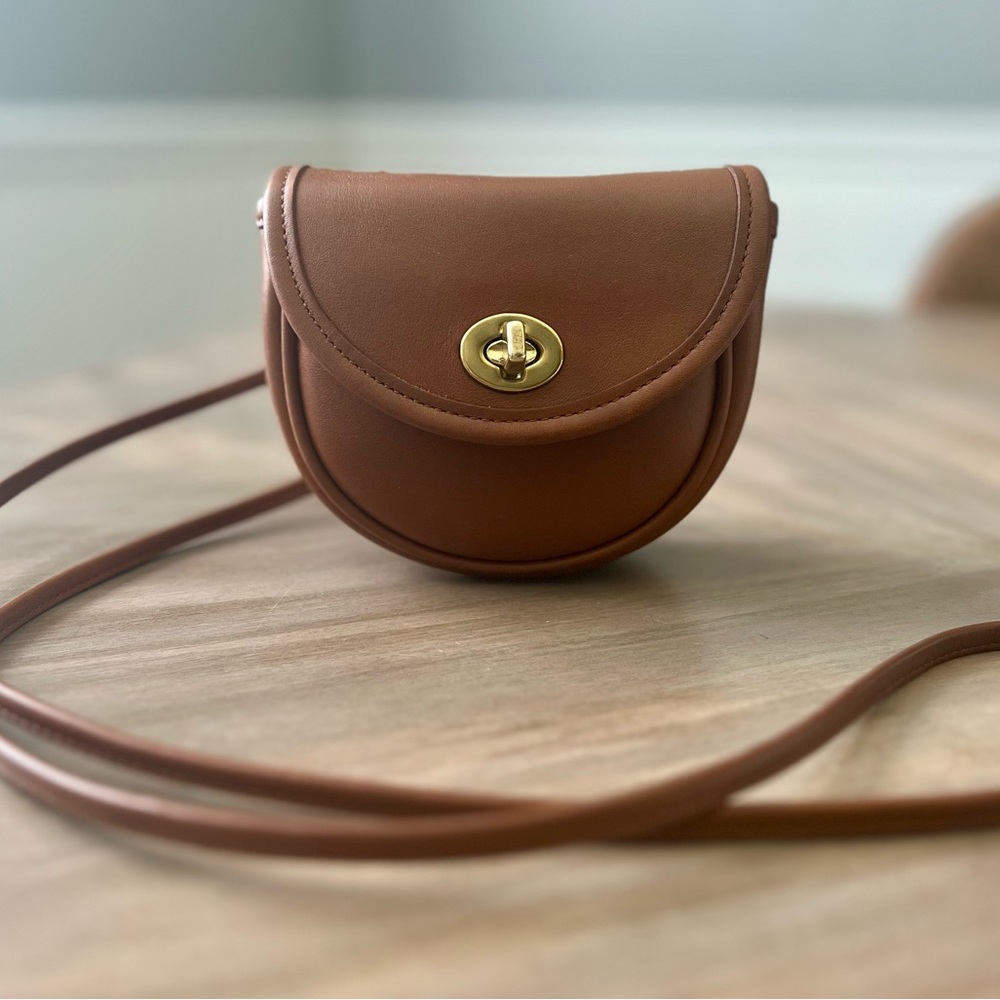 Vintage Coach Mini Belt Bag 9826